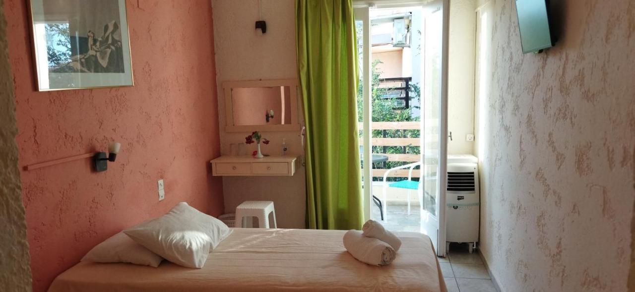 Cleo Rooms 250M From The Beach Mália Kültér fotó